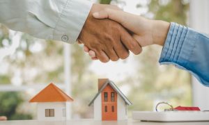 Are You Eligible for Service Charge Support Under Universal Credit?