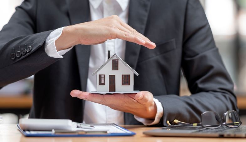 Can You Get Universal Credit if You Own a House?