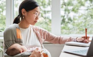 What Is the Impact of Maternity Allowance on Your Universal Credit?