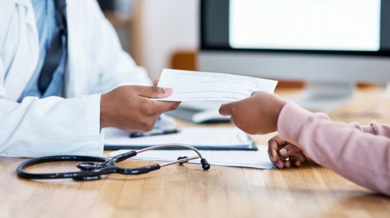 when do you stop sending sick notes universal credit