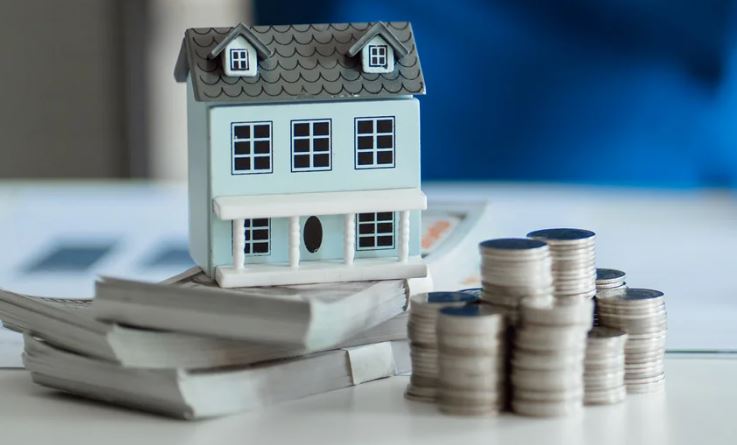 do you get full housing benefit on universal credit?